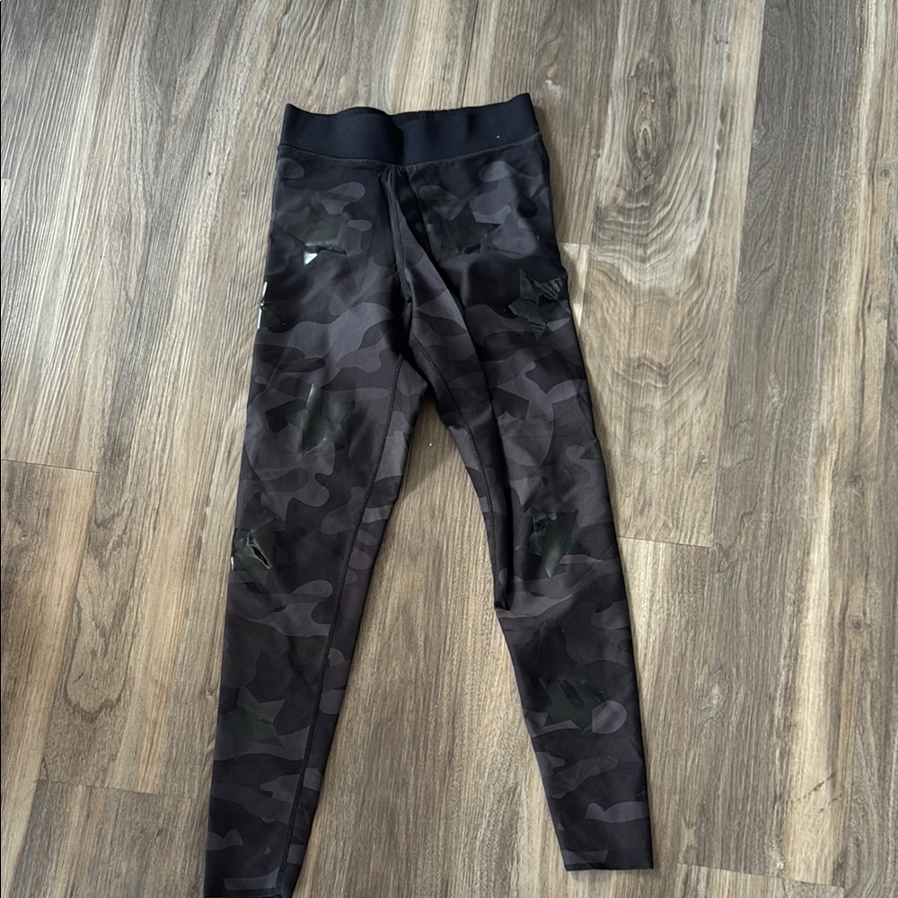 Ultracor Black High-Waist Leggings Sleek Performance Wear